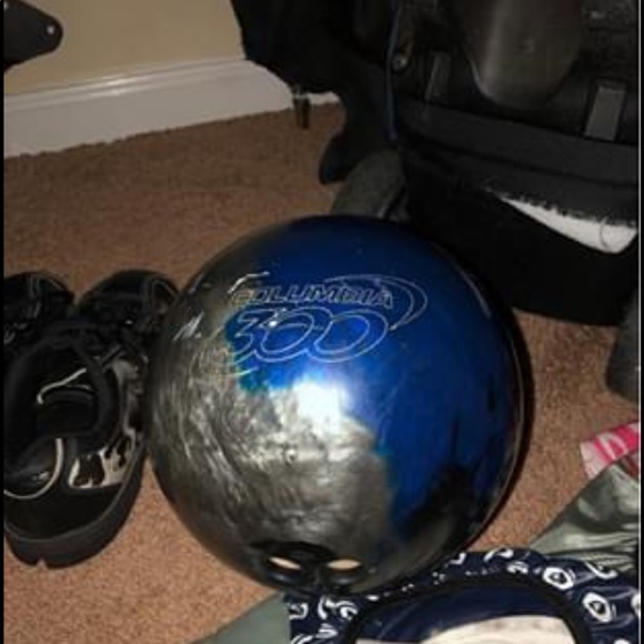 Bowling stuff - Picture 4 of 4